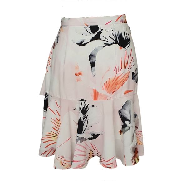 Rodeo show floral tiered ruffle skirt - Picture 2 of 8